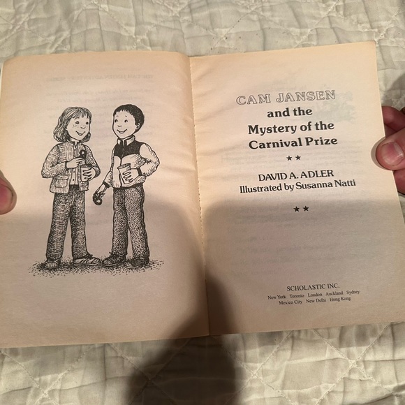 Cam Jansen and the mystery of the carnival prize - Picture 2 of 9